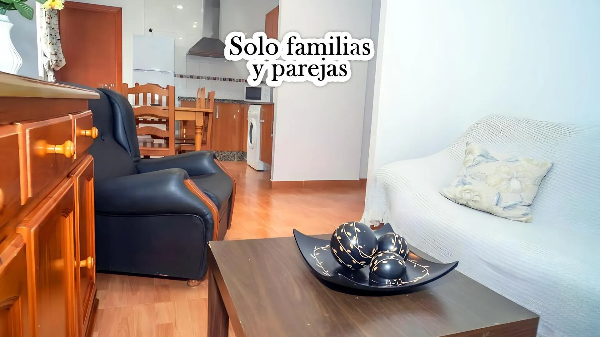 Apartamentos Tranquilos Conil Facil Aparcamiento Conil De La Frontera Spain