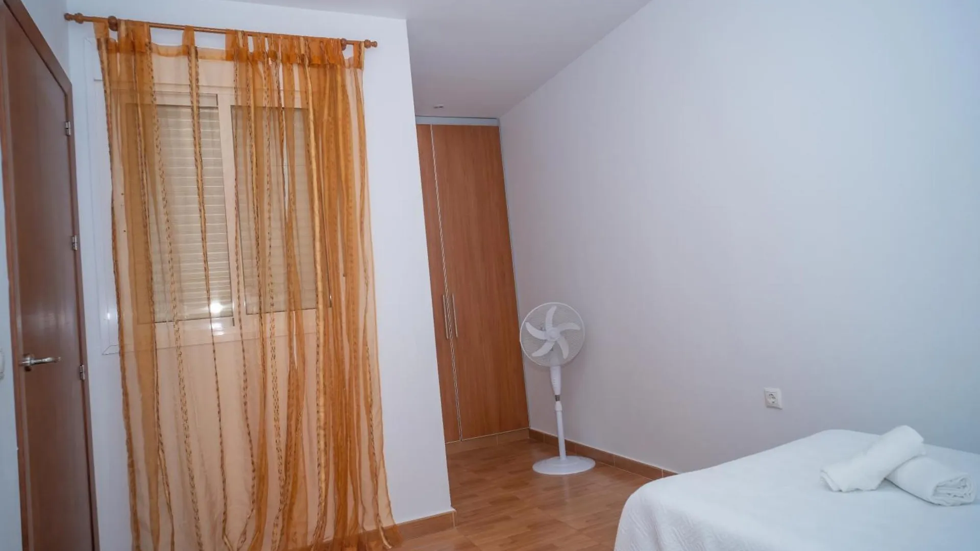 Apartment Apartamentos Tranquilos Conil Facil Aparcamiento Conil De La Frontera